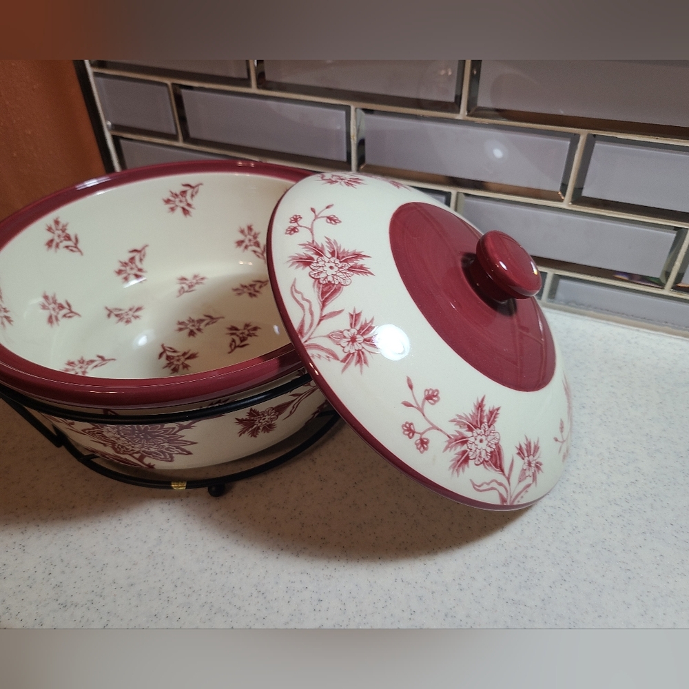 Casserole dish with lid And Wire Rack